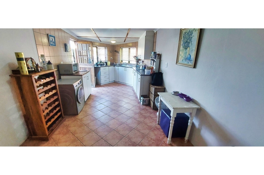 4 Bedroom Property for Sale in Bodorp Western Cape